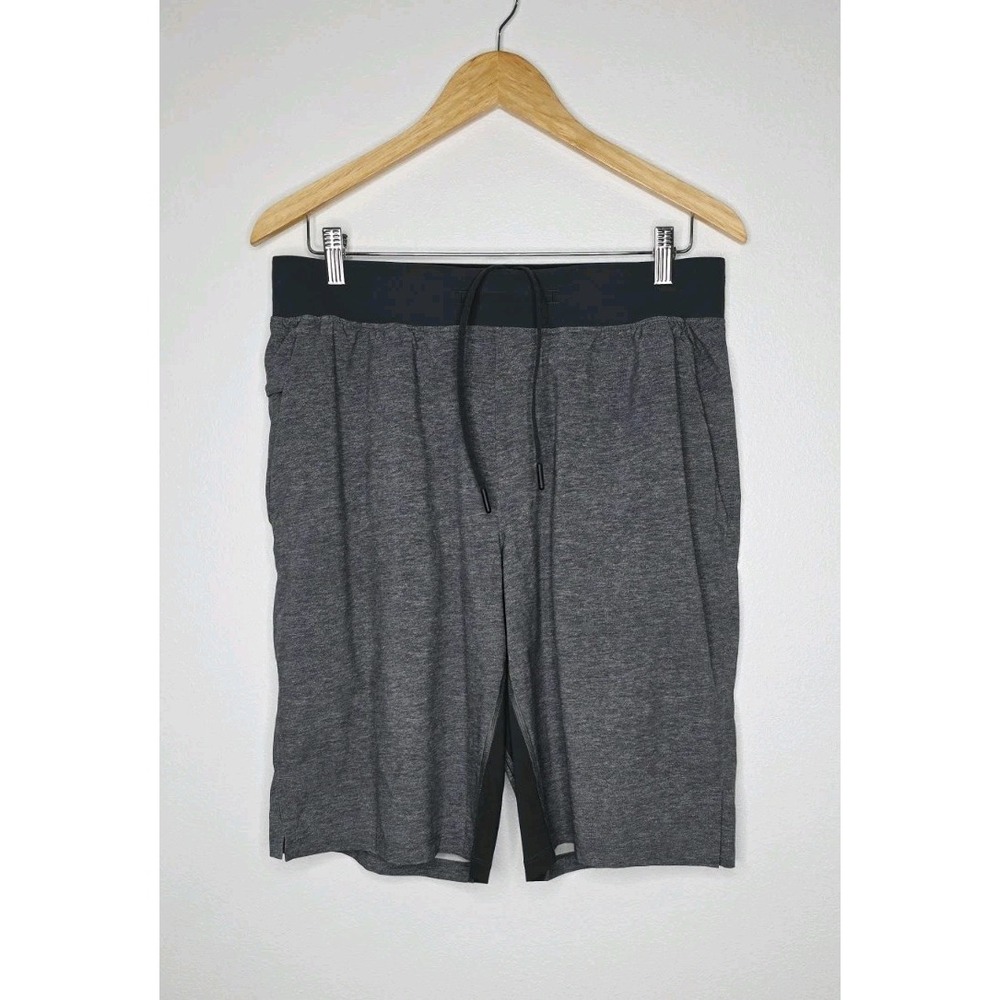 Lululemon T.H.E. Shorts Men's Size Large Heathered Gray 10" Linerless Active
